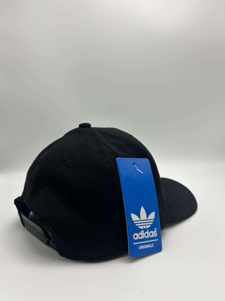 Boné Adidas Preto Branco imagem 4