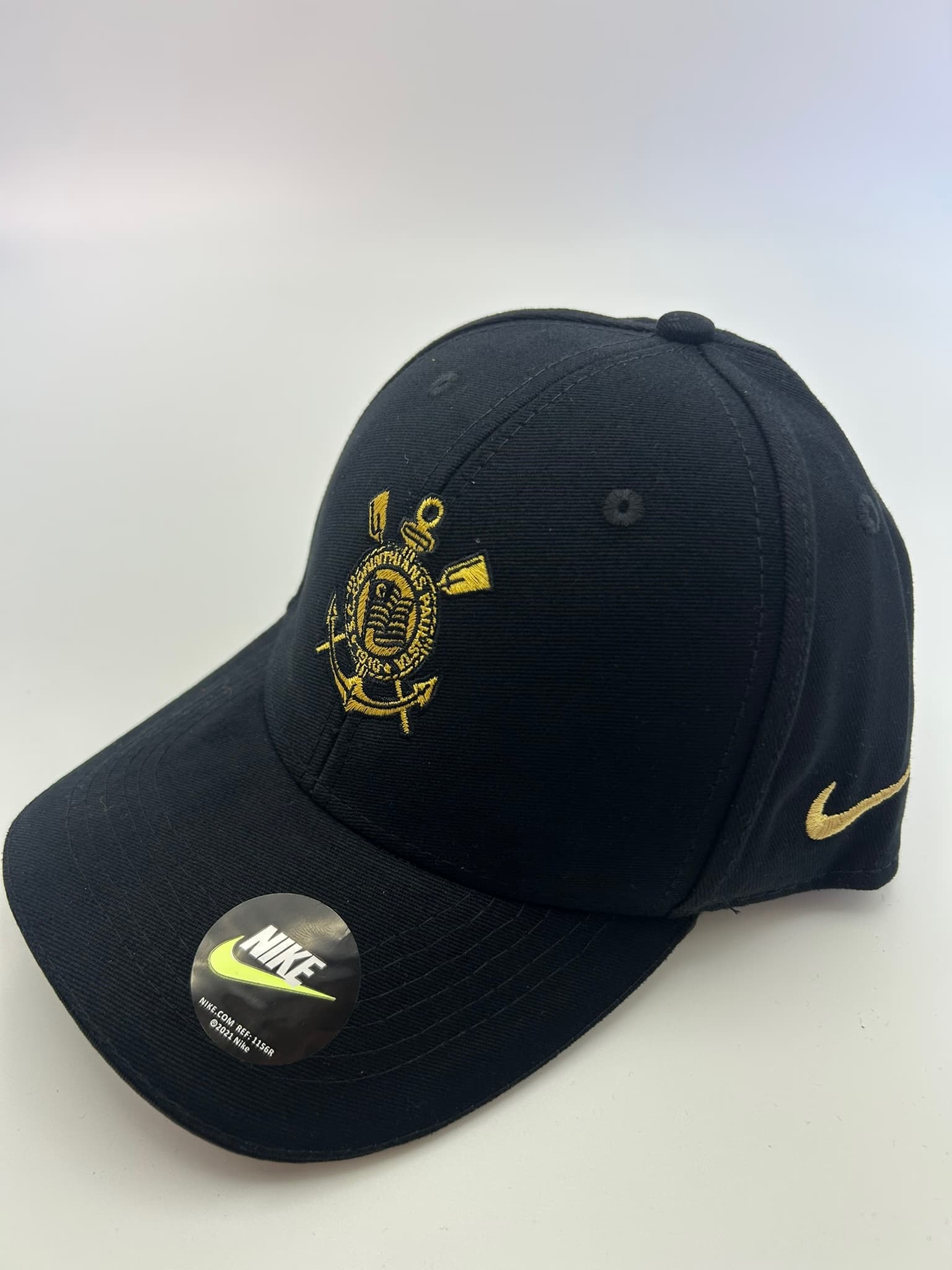 Boné Corinthians Bordado Dourado imagem 5