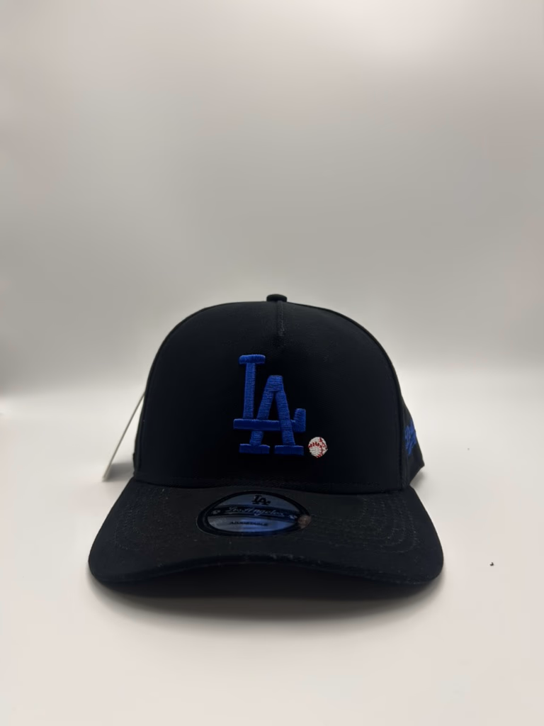 Boné LA Preto Azul aba curva
