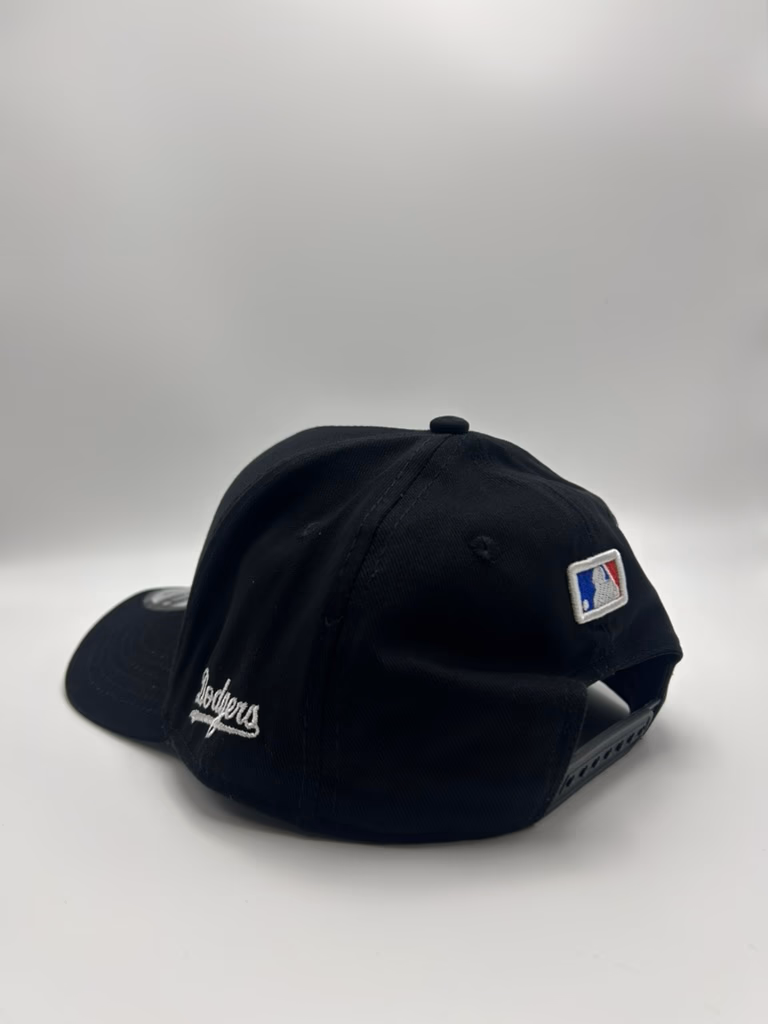 Boné LA Preto Branco imagem 4