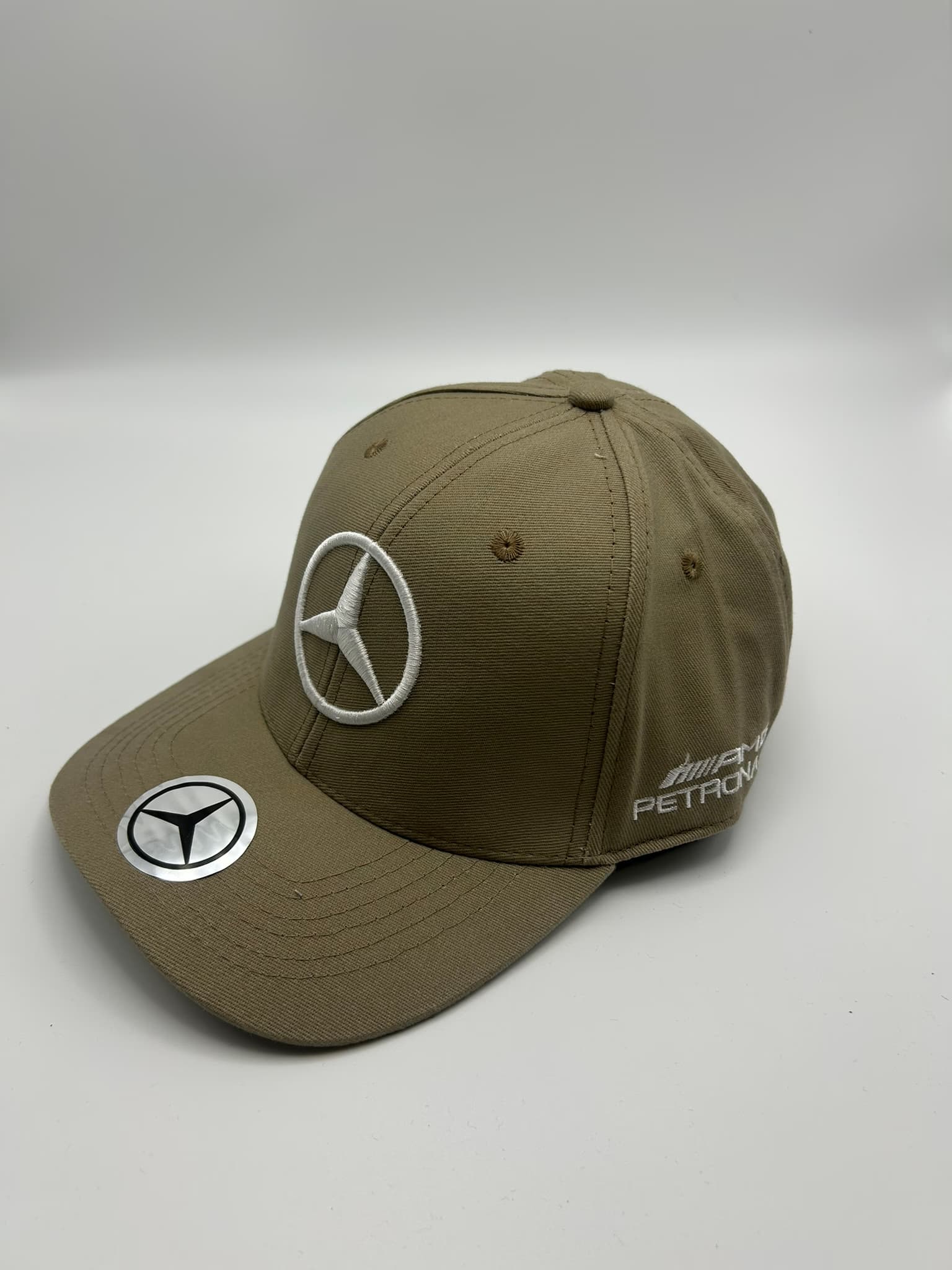 Boné Mercedes Bege imagem 5